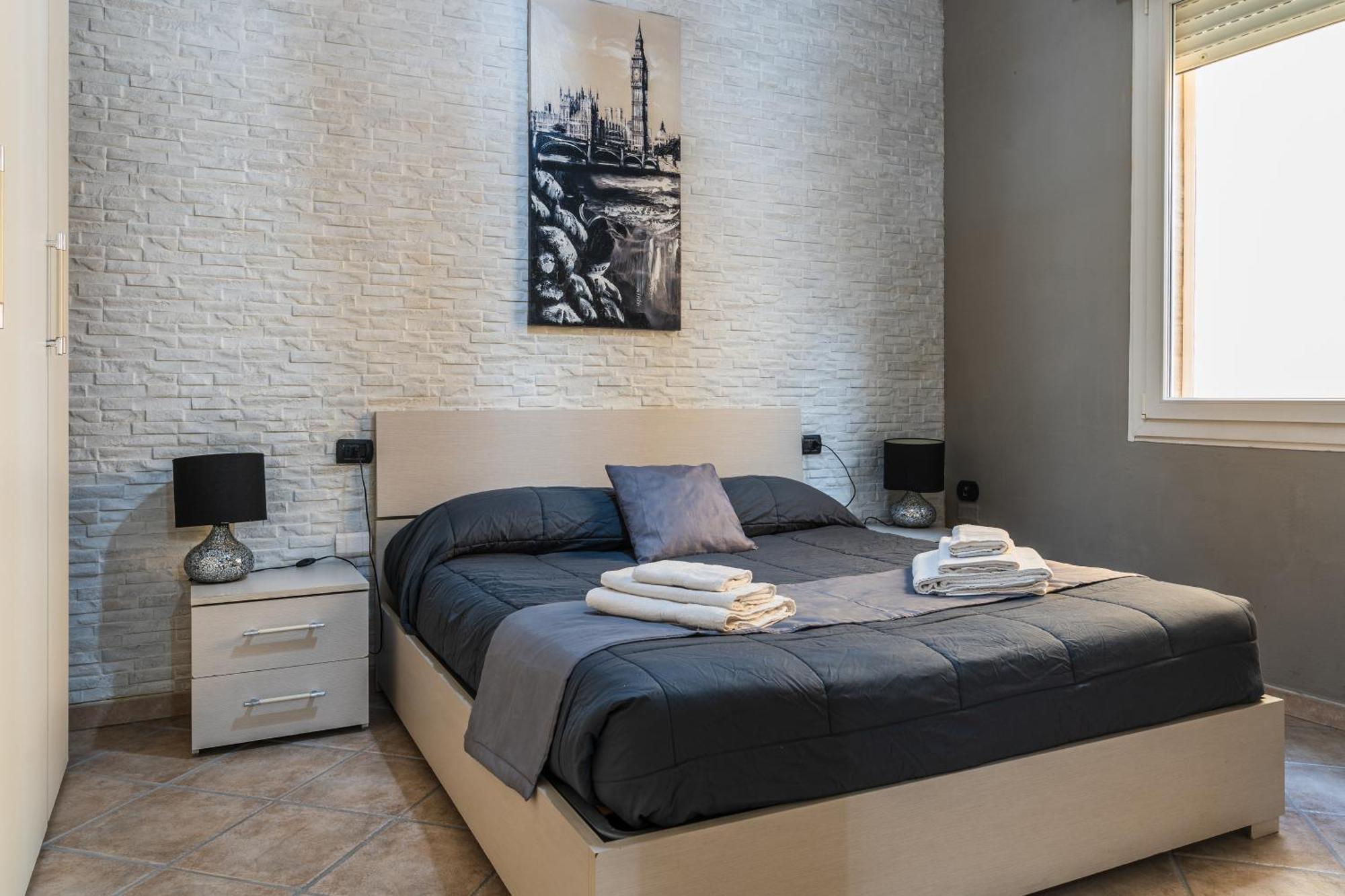 La Casa Di Ryan - Camere - Policlinico - Cittadella Монсеррато Экстерьер фото